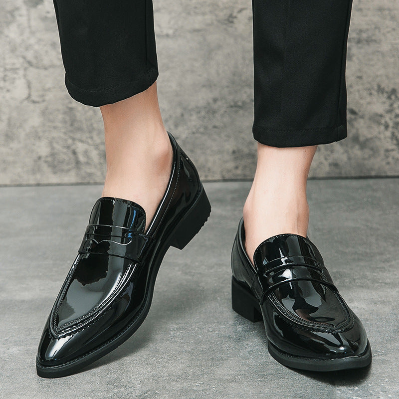 Mocassins Royal Gold - Élégance Luxe à Bout Pointu - Aicha Royal