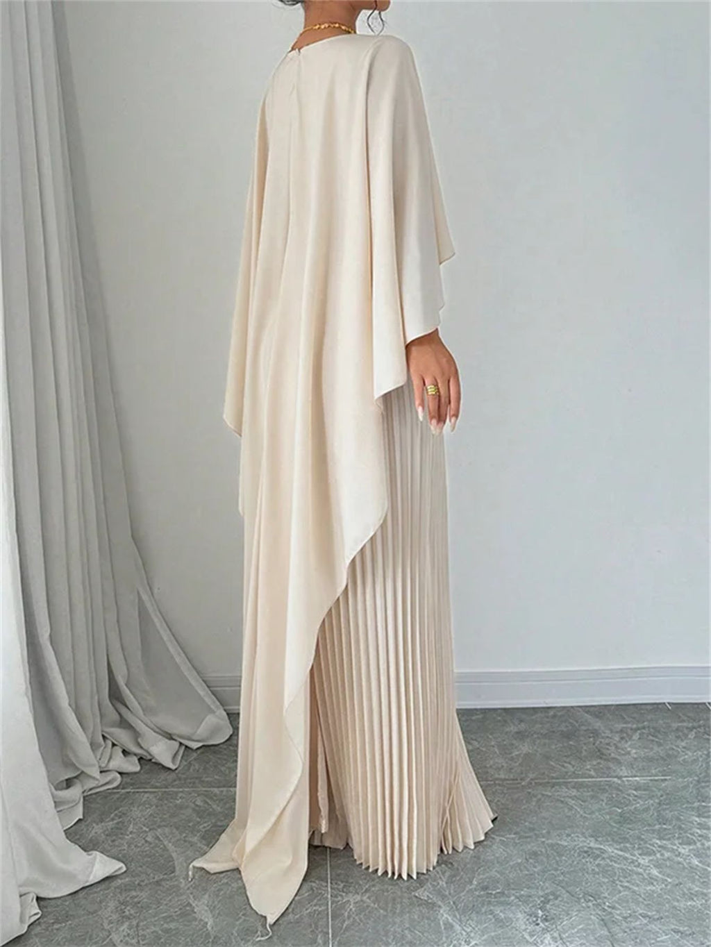 Robe Longue Élégante Femme-Manches Chauve-Souris Fluide & Style Luxe