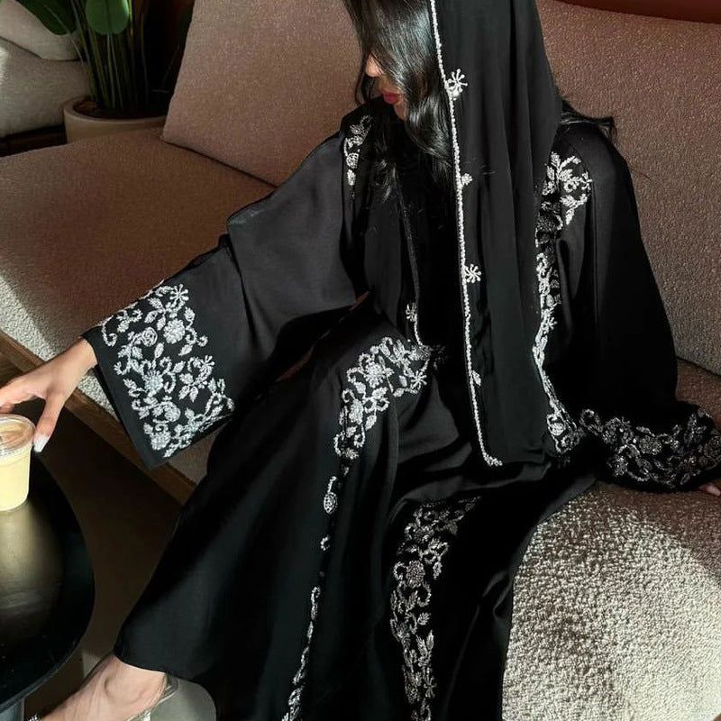 Abaya Luxe Noire Brodée- Aïcha Royale